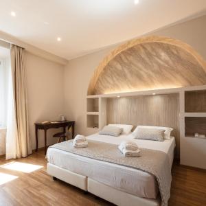 Top Floor Colosseo Guesthouse