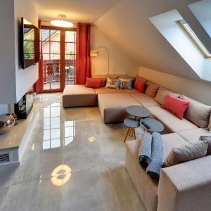 Trevilles apartamenty Kasiowka - Apartament 13 os z 4 sypialniami, 3 łazienkami i kominkiem