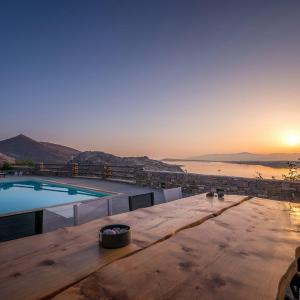 Platinum Paros Villa Villa Danae 6 Bedrooms Sea Views Naoussa