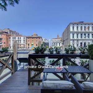 GranDELUX-Canal - BBC Venice Grand Tour 2024 recorded here!