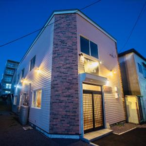 Tomoeドットコム2 onepiecehouse