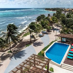 Aquastar Unique Hotel & Apartments Mahahual
