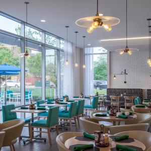 Holiday Inn Cleveland Clinic by IHG