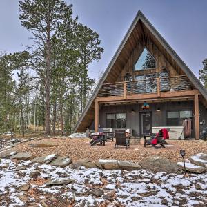 Modern Lead A-Frame w/ Hot Tub: Hike, Bike & ATV!