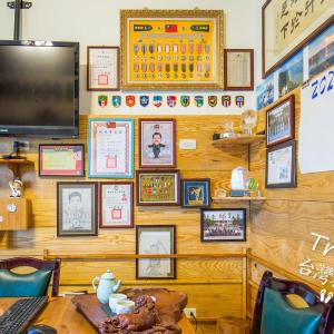 Johnnie's Inn