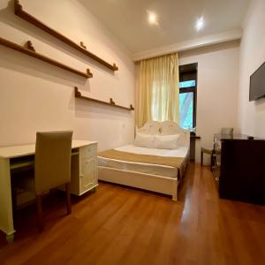 Old City Apartment
