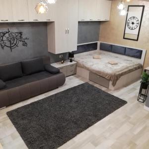 Tomis Suite