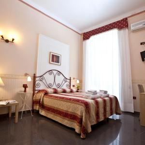 B&B MediNaples