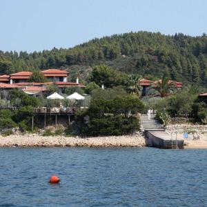 Skites Hotel Bungalows