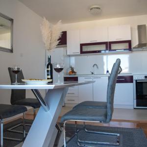 Apartman Ante