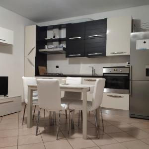 Borgo Visconti Ospedale San Marco 450m Leolandia 4,8 chilometri