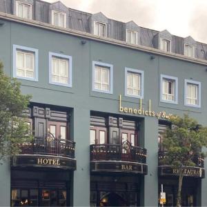 Benedicts Hotel
