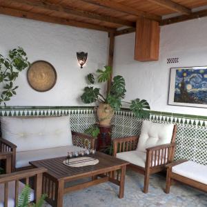 La casa de los pintores, patio andaluz, cerca del Albaicín