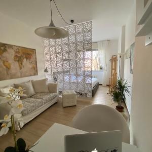 Relax & Comfort Redona 8 Green Oasis near City Centre