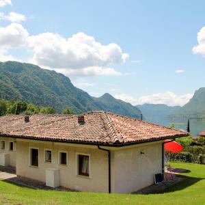 Holiday Home Villa Vesta-3 by Interhome