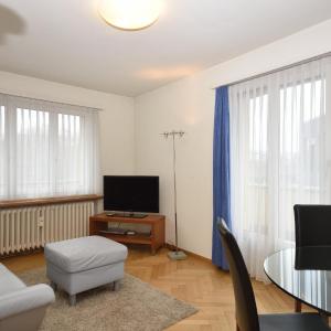 1BR in the center with balcony - Mill 351