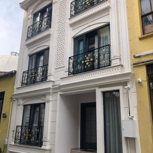 Pege Hotel