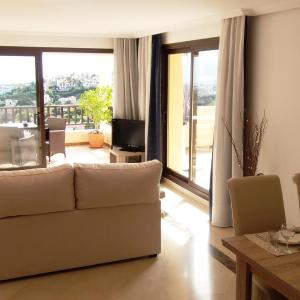 MEYER'S APARTMENTS MARBELLA - serviced luxury homes