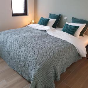 Vakantiewoning Ijzerfront 14-18- Ruim 2-slpk appartement met terras & privéparking