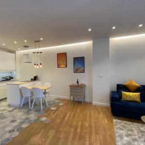 C016-Magnifique appartement de standing au coeur du Suquet