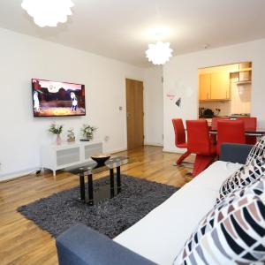 Bridge House Apartment