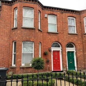2 Minutes from Drumcondra Station