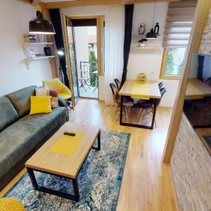 Wooden Corner Apartment