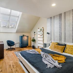 Prague Days - Premium Loft w Terrace - View - Netflix - AC