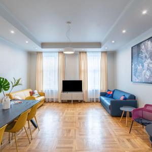 Dandelion Apartments XIXc Cottage with Free Parking