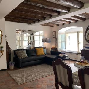 Alcova Dei Giustiniani by Holiday World