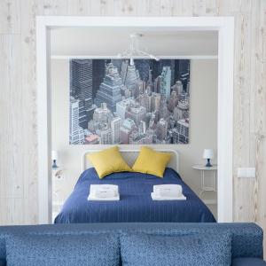 Sunny Blue One-Bedroom Flat with Balcony by Flat Mаnager