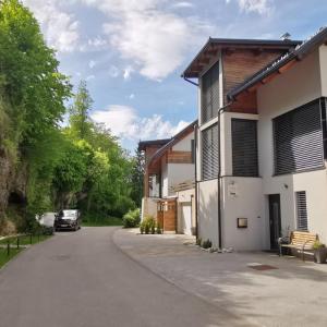 7thMill Apartments