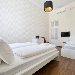 Premium Apartment by Hi5-Vaci str. 3 bedroom (219)