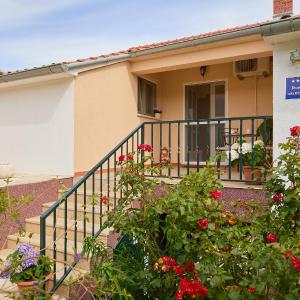 Agriculture & Holiday house Lasko