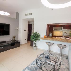 Luxury studio at Downtown! Full Burj Khalifa View! Burj Views L