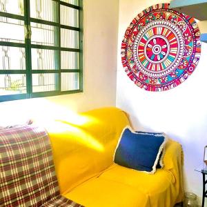 Quarto INDIVIDUAL Casa Super Aconchegante WIFI 350 MEGA