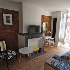 STUDIO BRICK AND WOOD - HYPERCENTRE - TV - WIFI