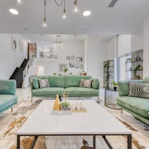 Outstanding 3BR at Sadaf 7 JBR by Deluxe Holiday Homes