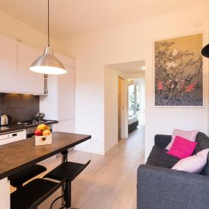 Fashion District - Top Floor Apartment