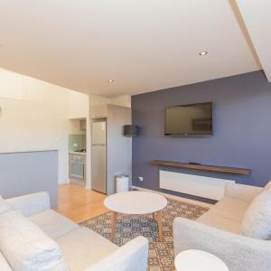 Khione 5 23 Kirwan Close