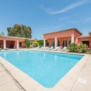 Villa Les Mûres mûres by Interhome