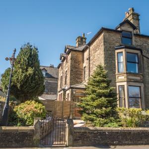 Compton Guest House