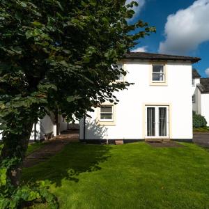 Elm Cottage