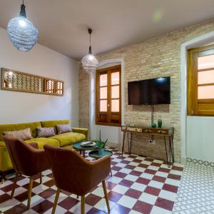 Doña Elvira Suites Cathedral