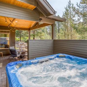 11 Dogleg Lane - Meredith Lodging