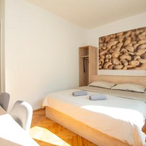 Viva Rooms