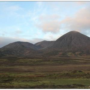 Tigh na h'aibhne