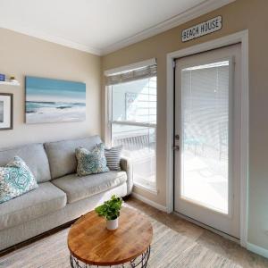 Seascape 2107 condo