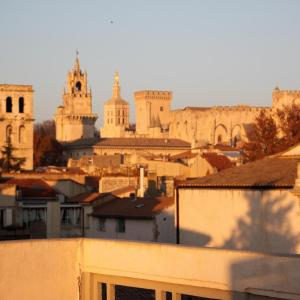 A la terrasse d'Avignon