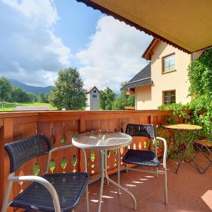 Nowoczesne Apartamenty Sun Seasons 24 w Karpaczu z Parkingiem by Noclegi Renters